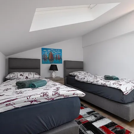 Apartment New One&only With Terrace Porec
